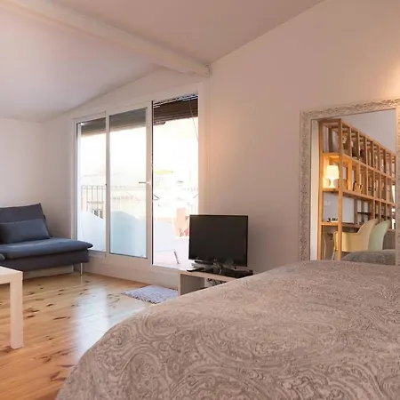 Alc - Stylish With Fantastic Terrace, Old Town Apartment *
